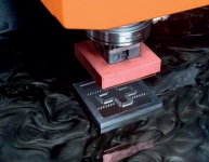 CNC пескоструйная обработка керамических компонентов