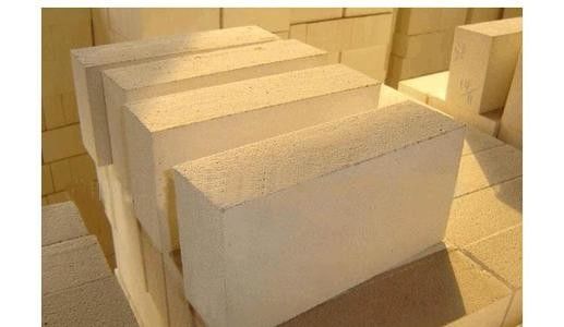 Пористость тугоплавких кирпичей 22% глинозема плотности HA60 HA80 2.55g/Cm3 высокая